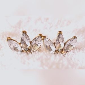 Leaf design marquee cut CZ gold plated over 925 silver.
